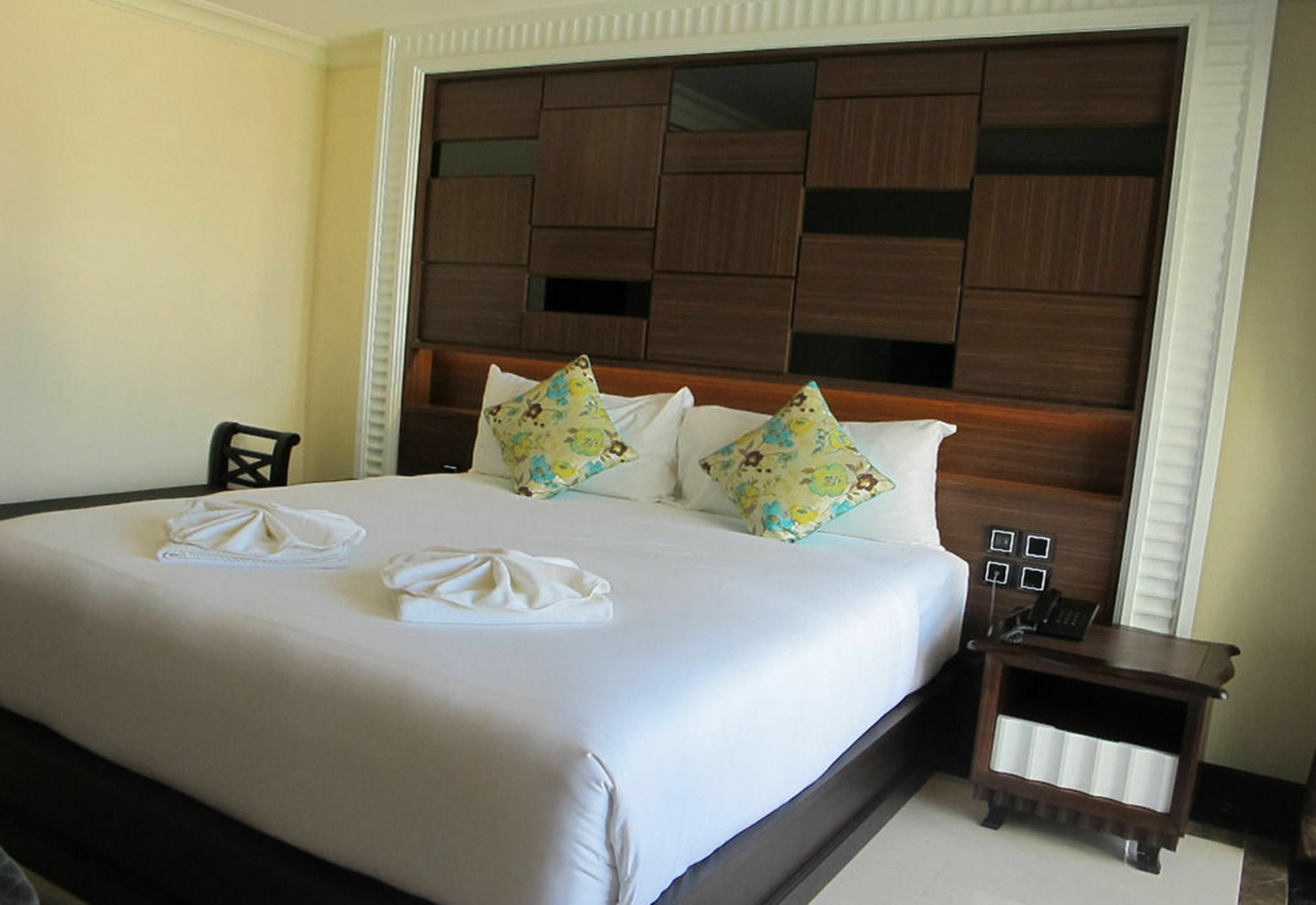 March Hotel Pattaya Bagian luar foto